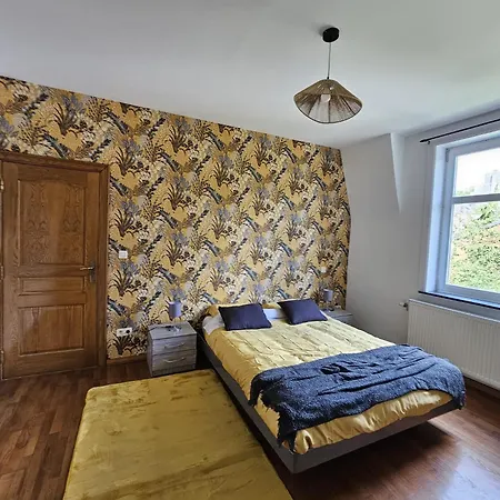 ヴィラ Maison 3 Chambres, Garage Et Jardin *