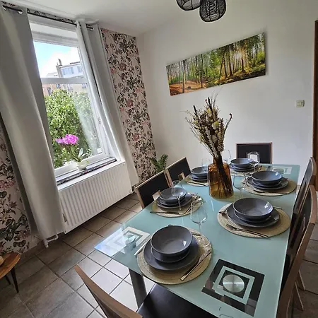 ヴィラ Maison 3 Chambres, Garage Et Jardin モンス