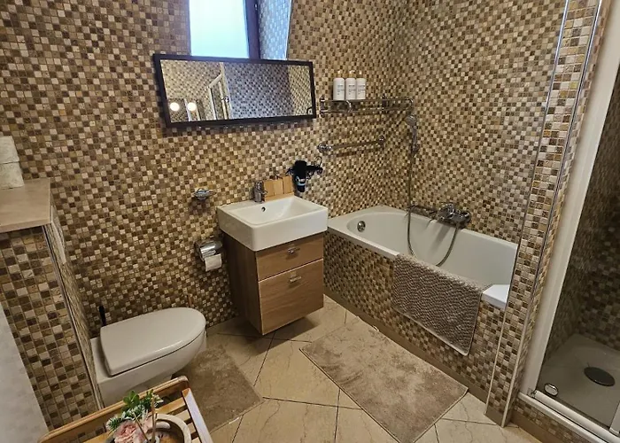 Maison 3 Chambres, Garage Et Jardin Villa Mons