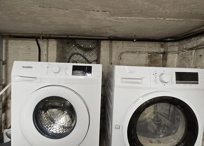 Maison 3 Chambres, Garage Et Jardin * Mons