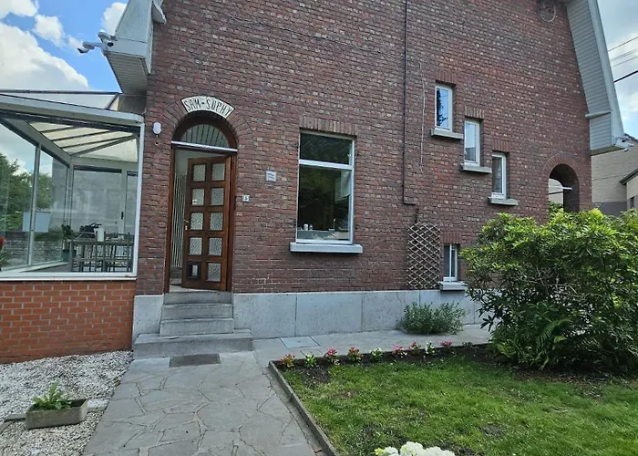 Maison 3 Chambres, Garage Et Jardin *