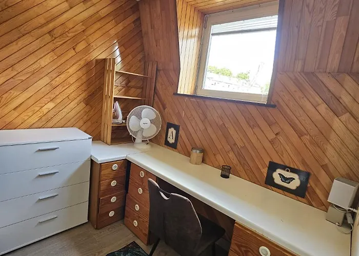 Villa Maison 3 Chambres, Garage Et Jardin